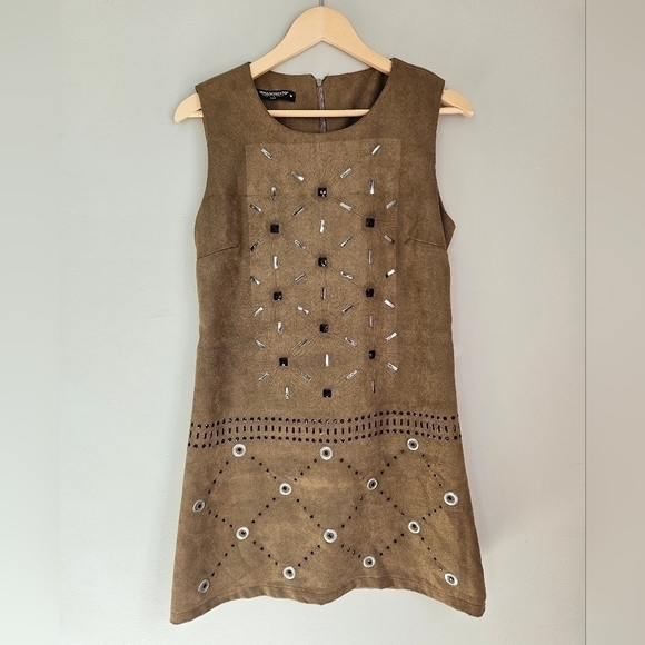 Designer  dress Rinascimento tan color with ornements - Picture 1 of 4
